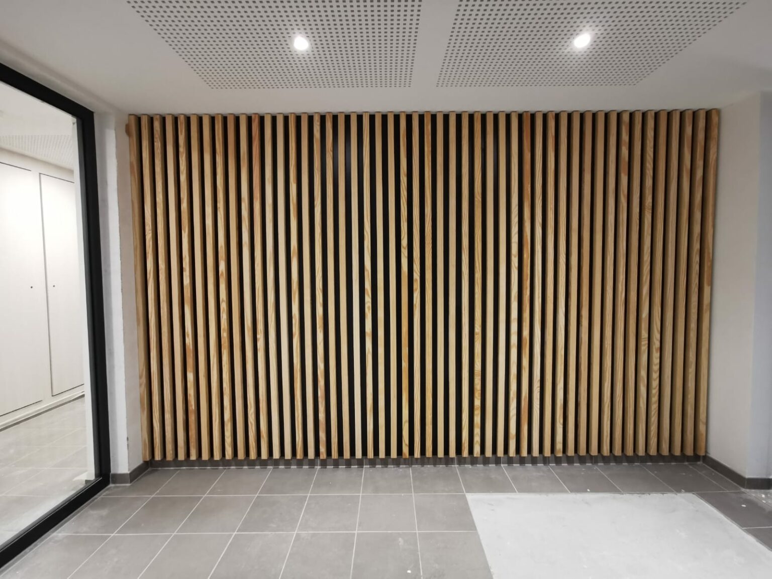 Habillage mural Drusenheim Réalisations Koehren Menuiserie